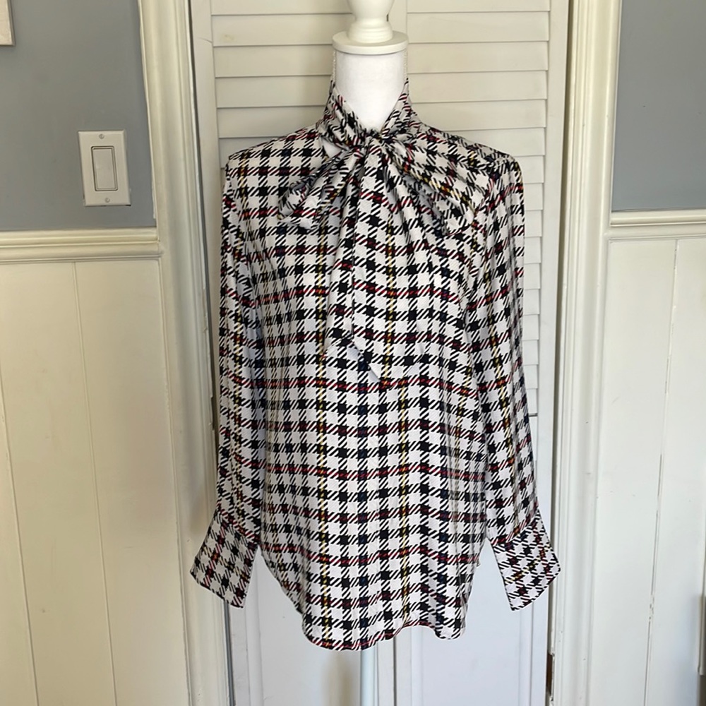 Equipment blouse, size M, houndstooth, colors: black, white, red, blue yellow